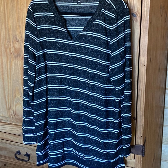 Lane Bryant grey stripe sweater 14-16 - Picture 7 of 9